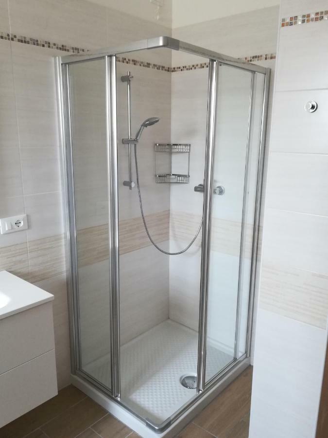 Agli Oleandri Appartamento In Villa Con Con Parcheggio 고리치아 외부 사진